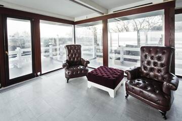 Фото номера Апартаменты с 3 спальнями - Пентхаус Гостевой дом Soho Beach Hotel г. Красногорск 8