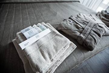 Фото номера Апартаменты с 3 спальнями - Пентхаус Гостевой дом Soho Beach Hotel г. Красногорск 2