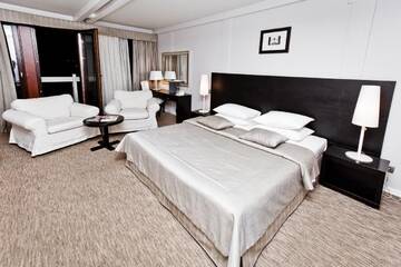 Фото номера Двухместный номер Делюкс с 1 кроватью Гостевой дом Soho Beach Hotel г. Красногорск 4